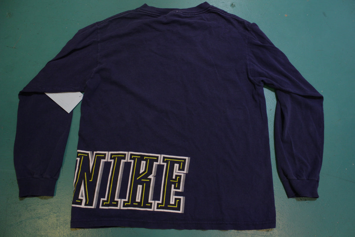 Team Nike 1990's Vintage Made in USA Long Sleeve Small 90s T-Shirt