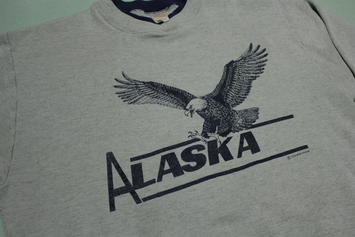 Vintage Alaska Sweatshirt Alaska Crewneck University Alaska 