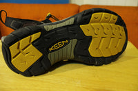 Keen Newport H2 Hiking Water Outdoor Sandal Strap Shoes Men's Black Size 9.5