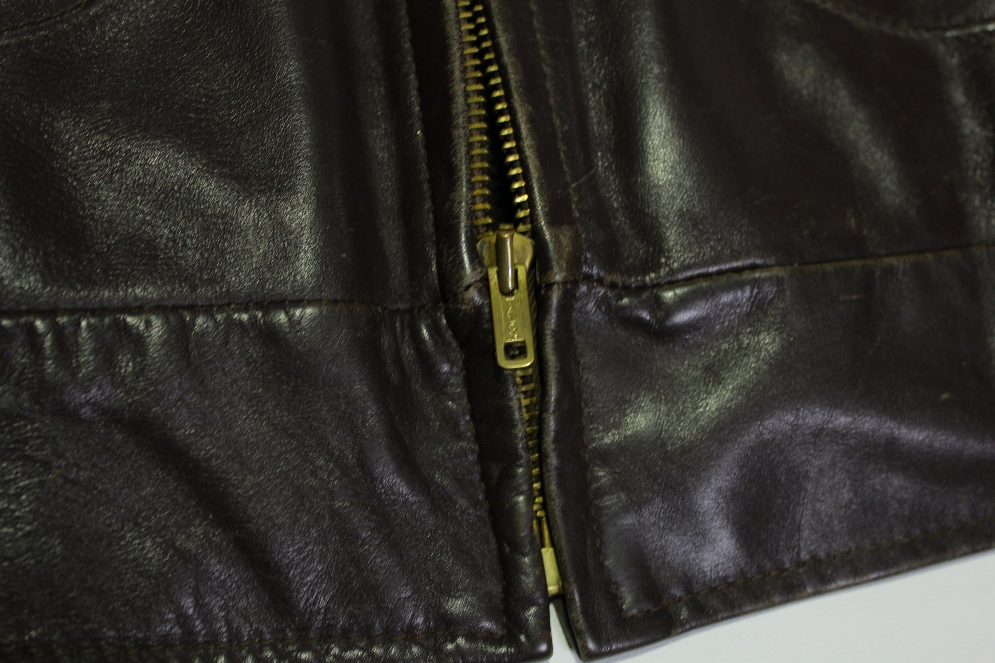 Sears Oakbrook Sportswear Vintage 1960's Steerhide Leather Bomber