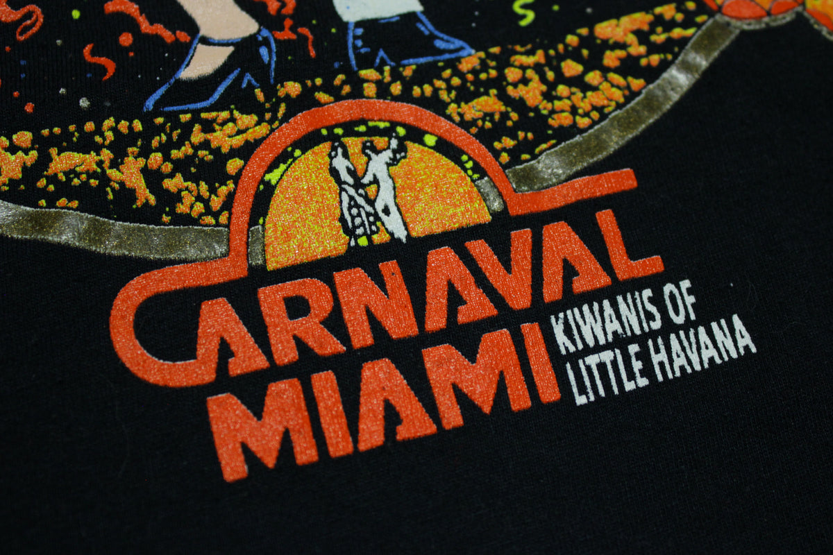 Calle Ocho Vintage 8 Street Carnaval Miami Little Havana 80's T-Shirt
