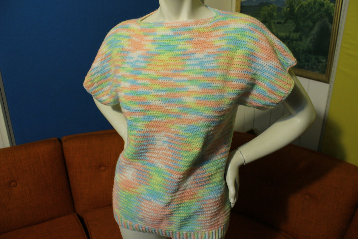 Pastel Rainbow Handmade Crochet Knit Women's Short Sleeve Vintage 80's T-Shirt