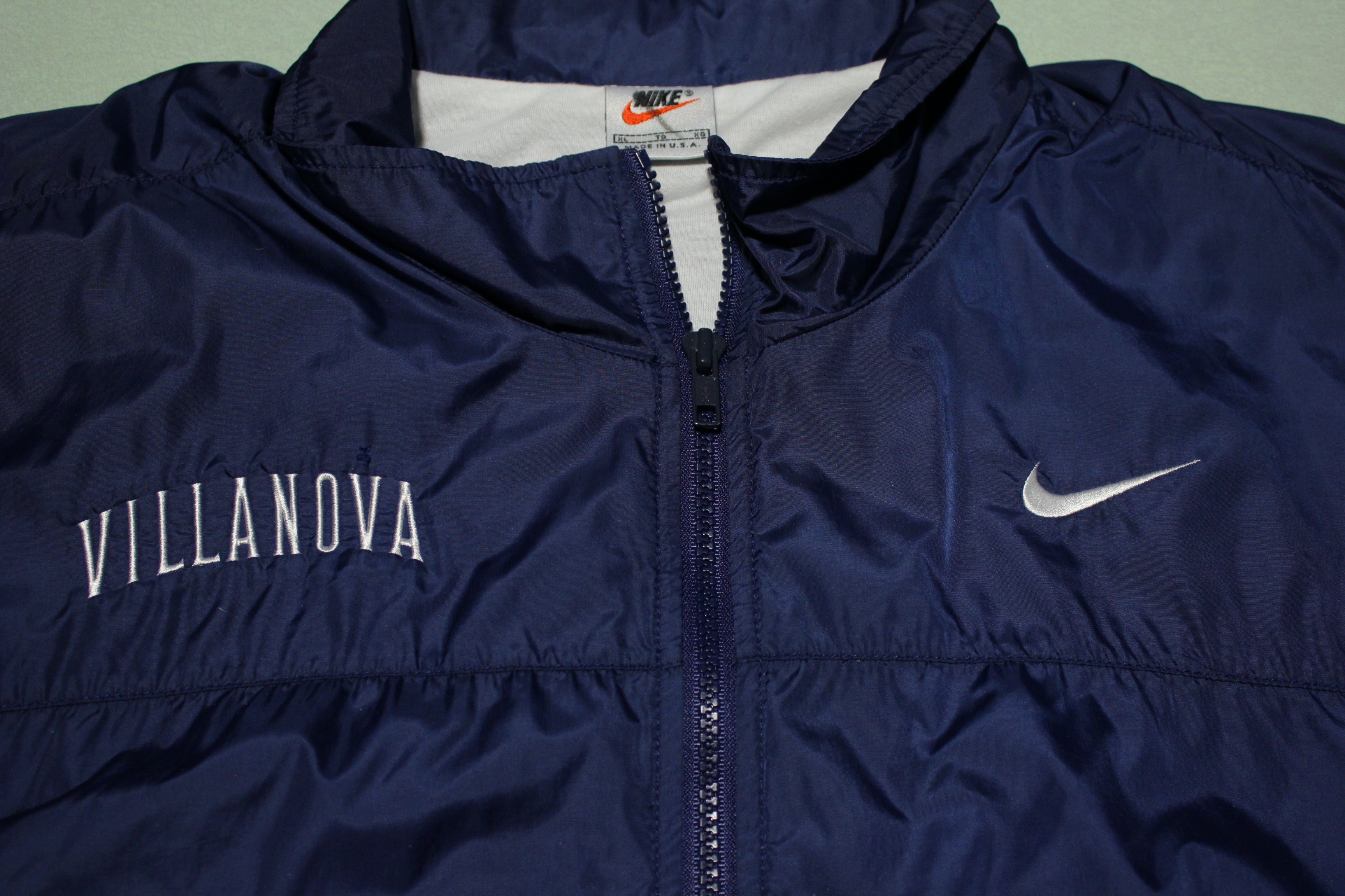 Villanova Vintage 90s Nike Deadstock NWOT Made in USA Windbreaker