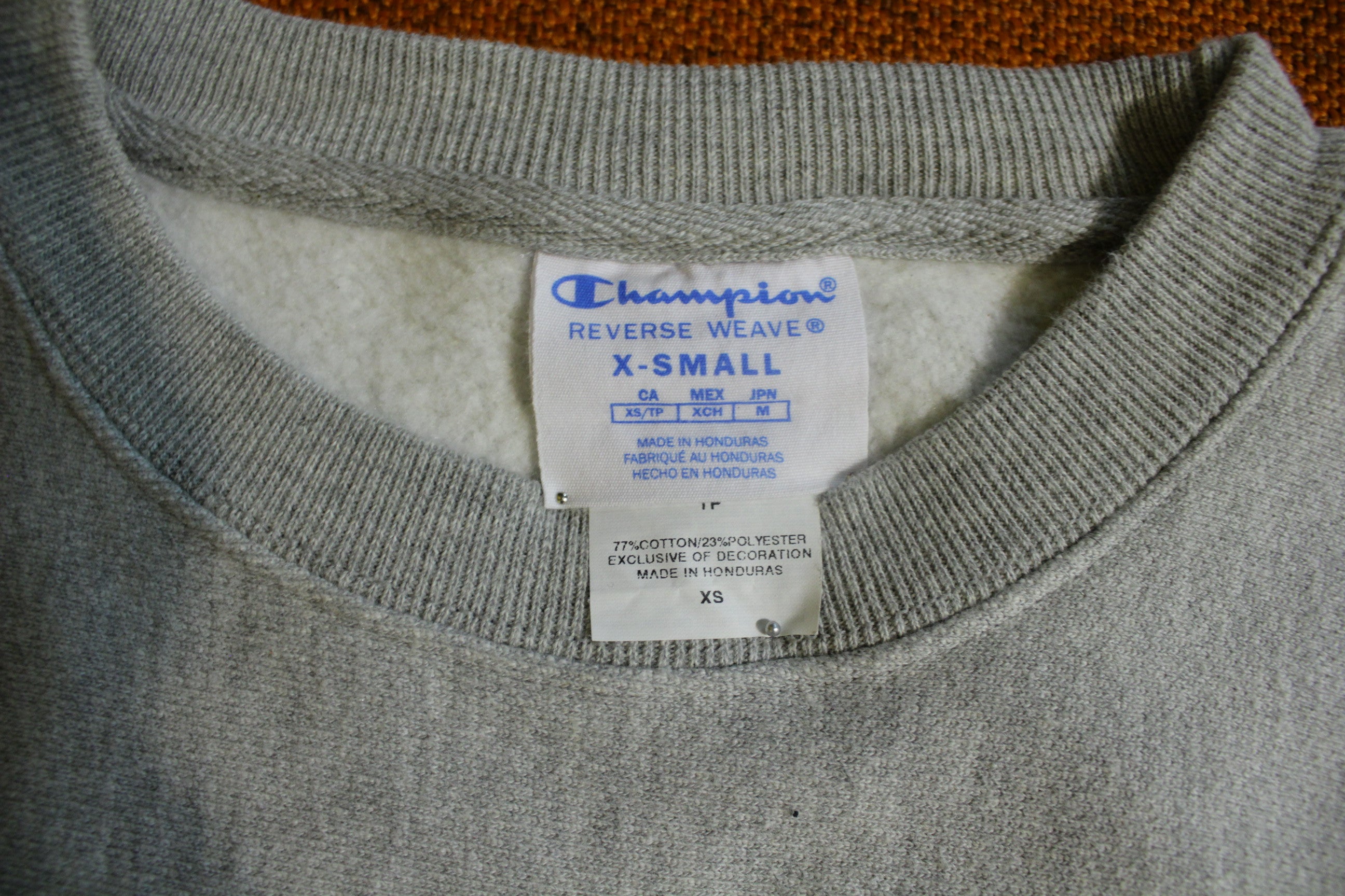 Champion Reverse Weave Jumper Sweatshirt Embroidered Logo Winter Weigh –  The Fuzzy Felt