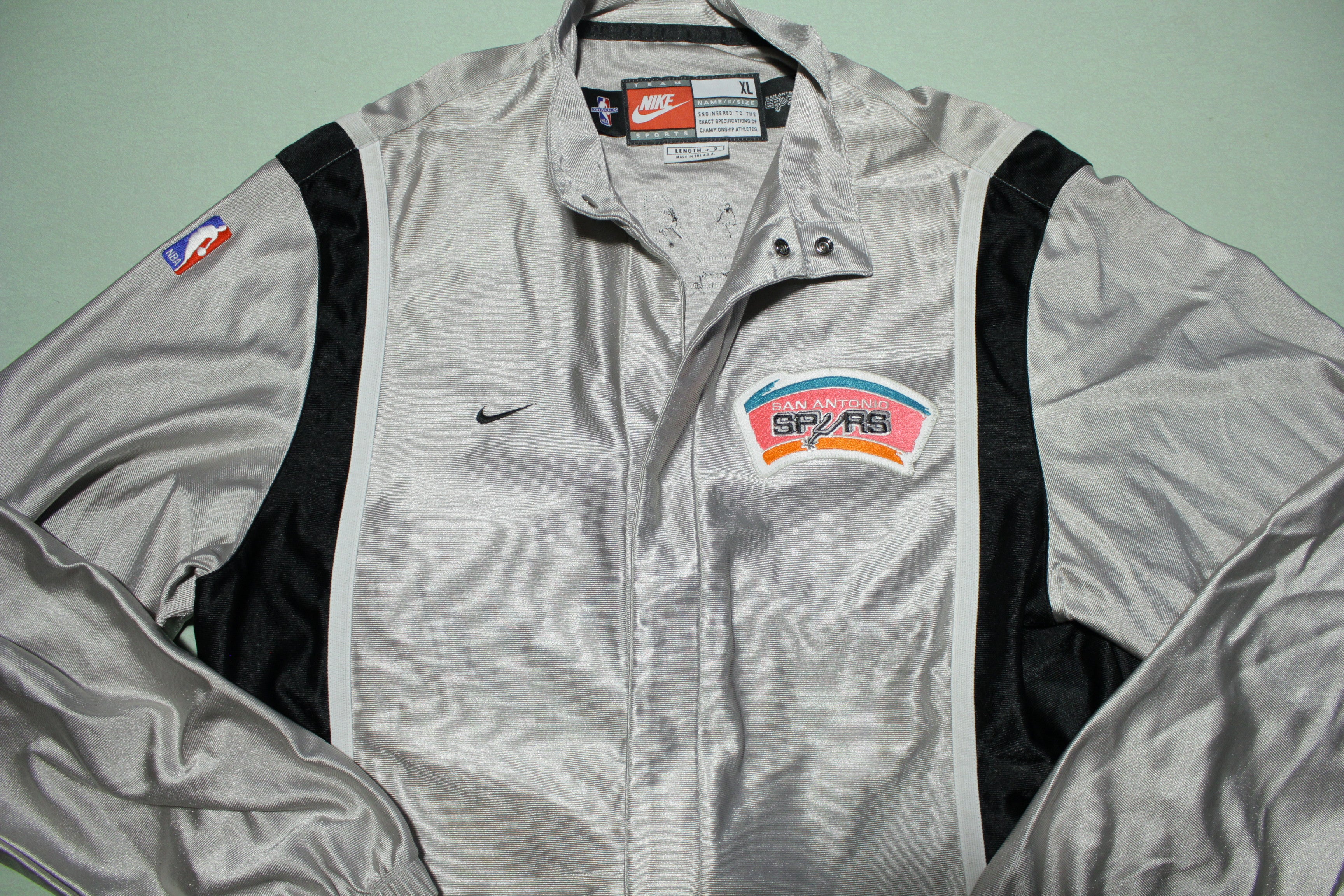 Nike Team Sports San Antonio store Spurs Warm