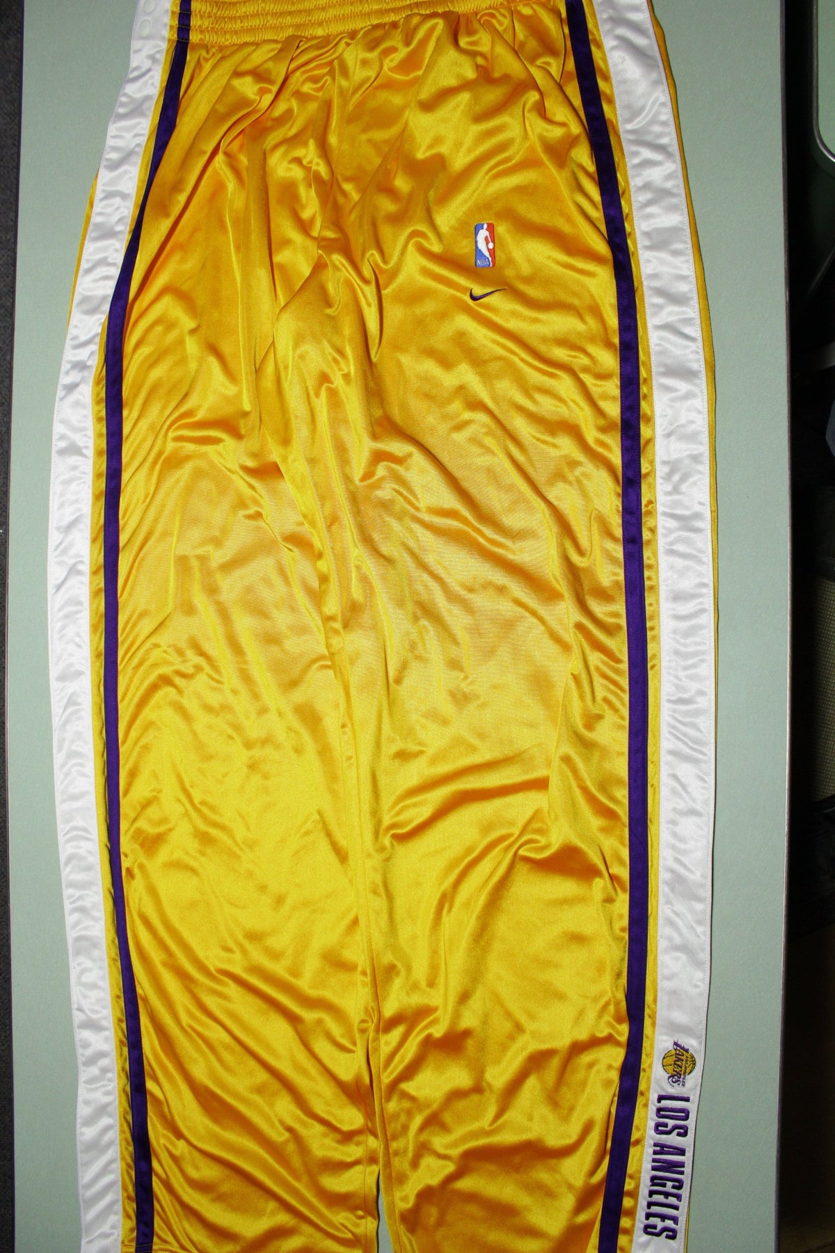 Los Angeles Lakers Vintage 90s Nike Team Game Issue 1999-00 NWOT Warm –  thefuzzyfelt