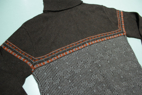 Munsingwear Made in USA Turtleneck Vintage 70's 80's Geometric Sweater