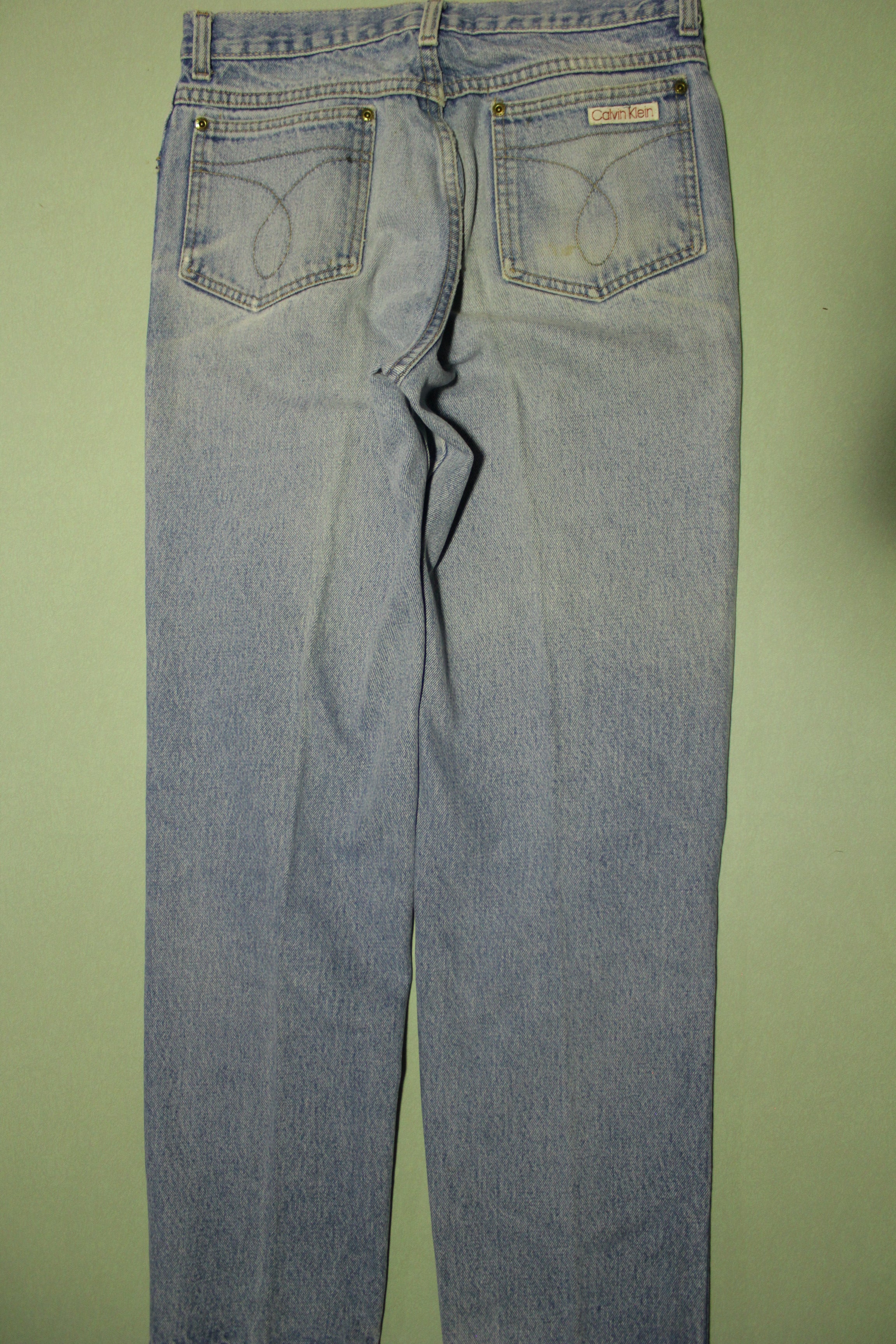 White calvin hotsell klein jeans