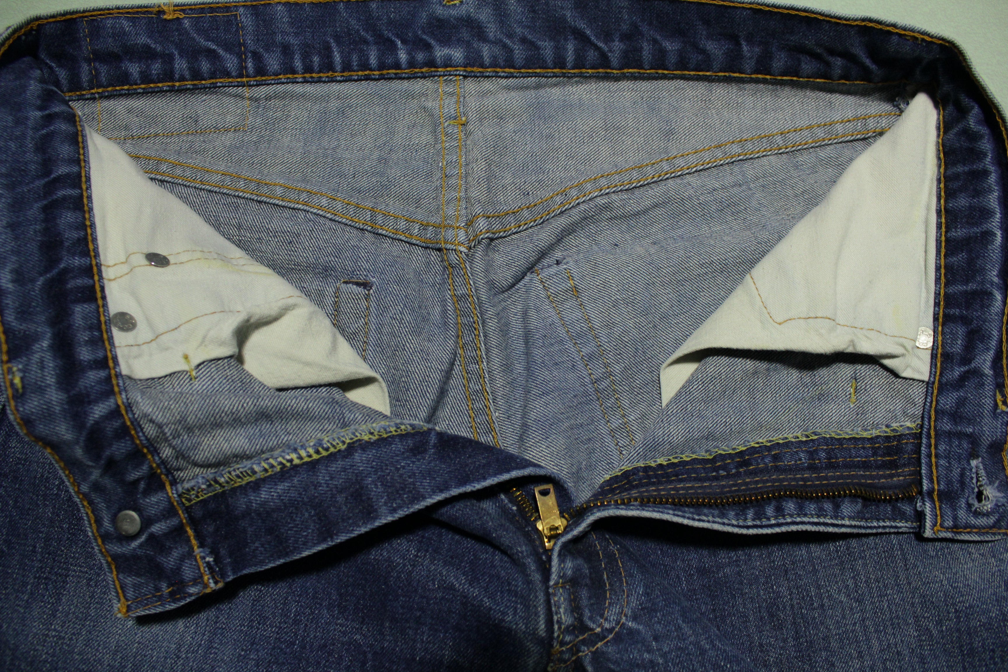 Levis 505-0217 Vintage Big E 60s Selvedge Denim Jeans 505 Made in 