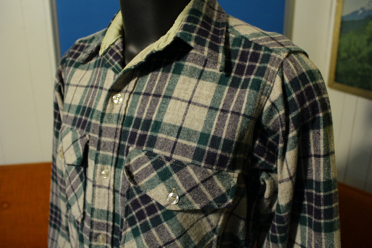 Woolrich Vintage Plaid Checker Flannel Wool Blend Button 60s 70s 80s Shirt USA
