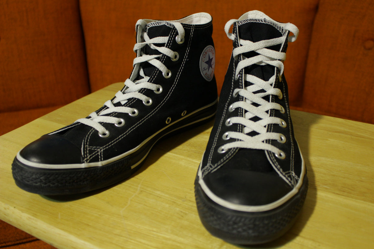Converse Chuck Taylor All Star Shoes Embroidered by Hand to -  Finland
