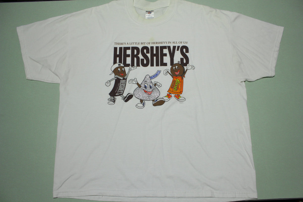 Hersheys Kiss Reeses Chocolate Vintage 2005 Snack Tee Sparkle T-Shirt