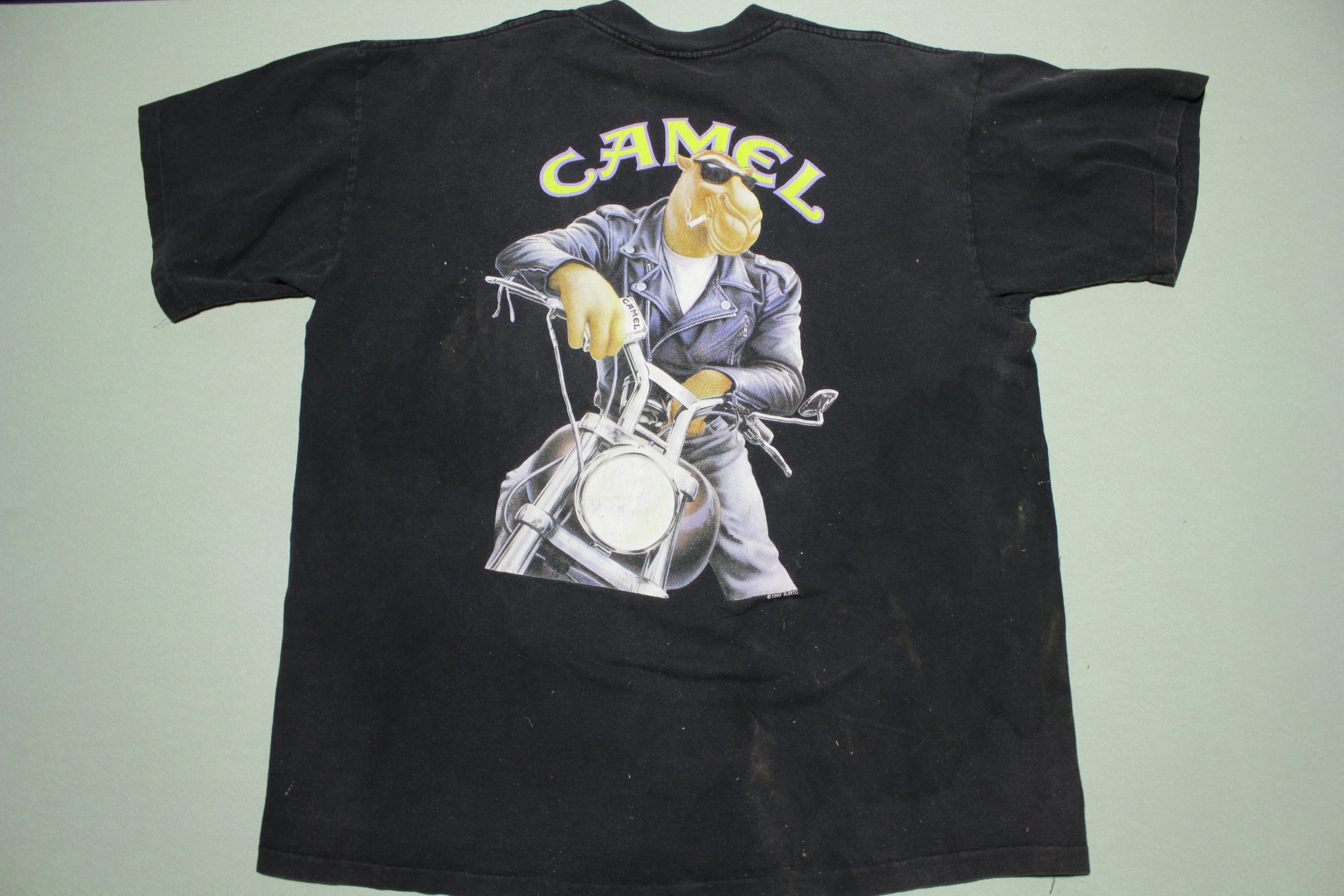 Vintage Genuine Camel 2024 Smoking Joe Black Single Stitch Tshirt Tee Size XLarge