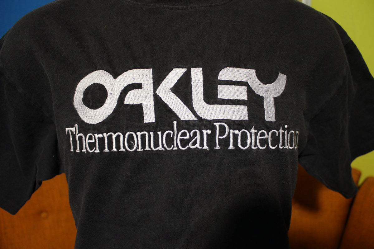 Oakley Thermonuclear Protection All Embroidered 80's 90's Vintage XL T-Shirt