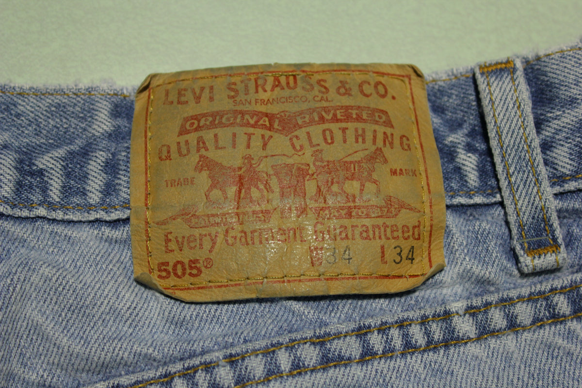 Levis 505 90s Red Tag Made in USA Vintage Blue Denim Jeans 32x33 Distressed Grunge