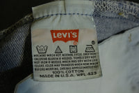 Levis 501 Button Fly 90's Red Tag Made In USA 1990's Medium Wash Jeans 36x27