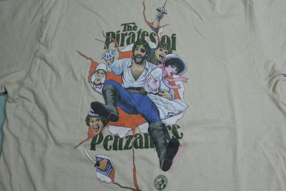 The Pirates of Penzance Vintage Shakespeare Play Movie 80's T-Shirt