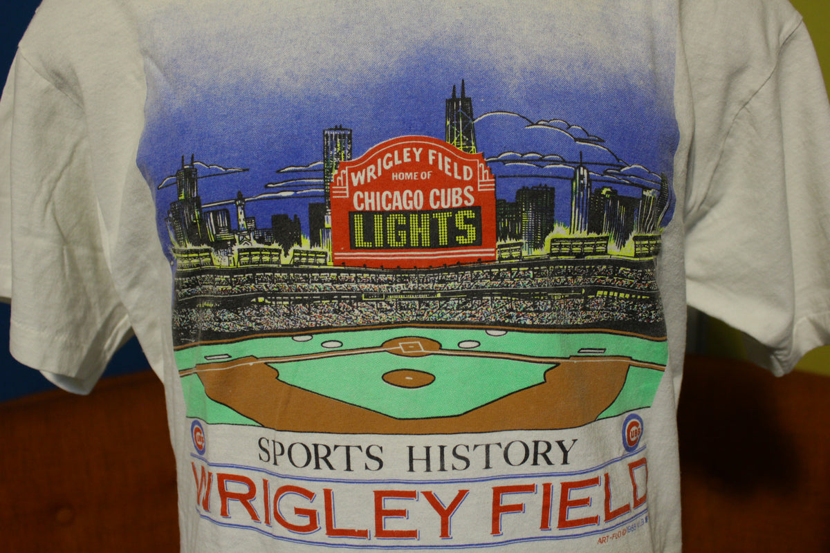 Wrigley Field Lights Chicago Cubs 1988 Vtg 80's Sports History T-Shirt –  thefuzzyfelt