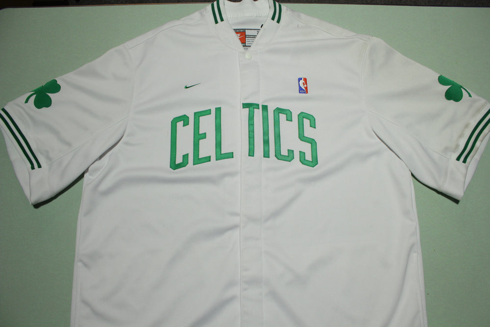 Vintage Nike 90s Boston Celtics T Shirt