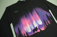 Alaska Howling Wolf Northern Lights Forest Nature Vintage 90's Long Sleeve T-Shirt